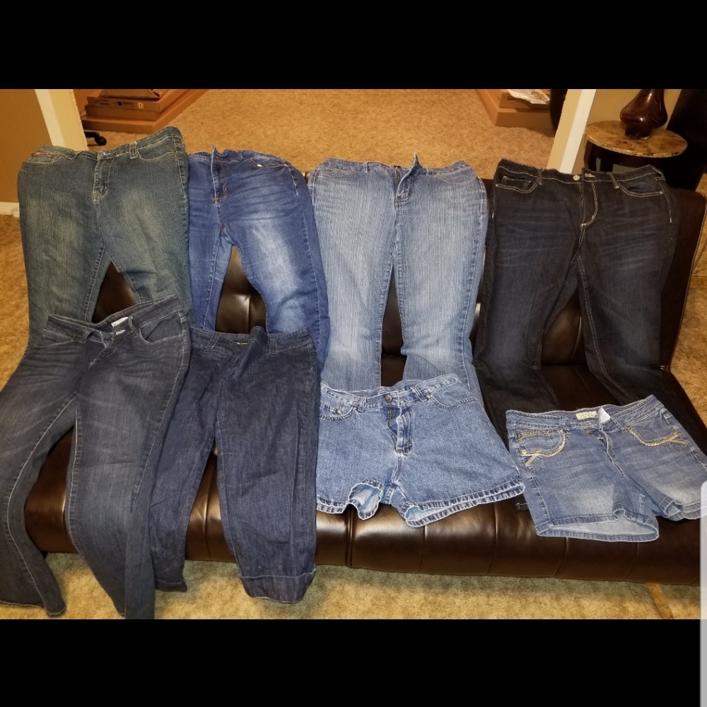 Jeans Bundle - image 1